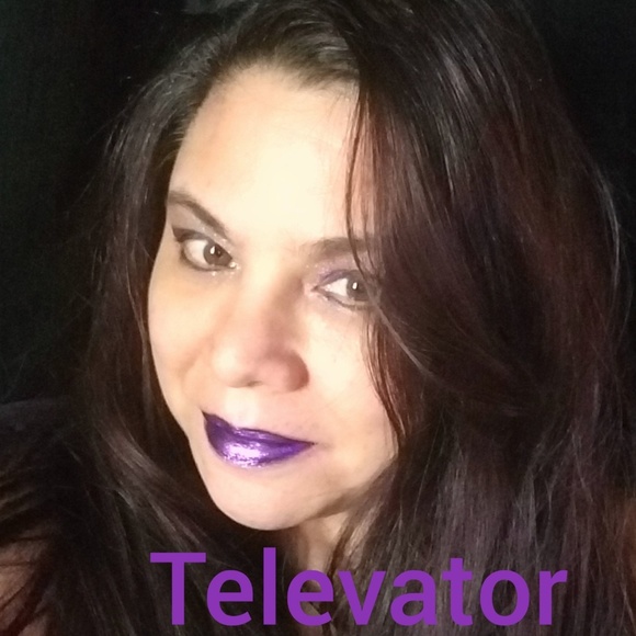 Kat Von D Everlasting Glimmer Veil TELEVATOR - Picture 4 of 7